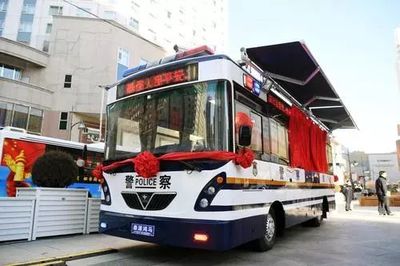 移動(dòng)警務(wù)與特種車(chē)輛 現(xiàn)代公共安全的關(guān)鍵支柱